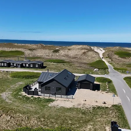 Nyt I Vrist Kun 50 M Fra Havet Sj7